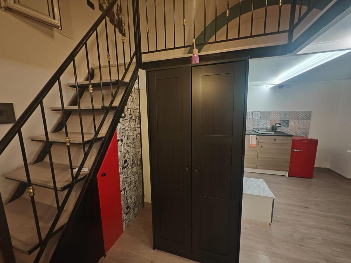 Mini Loft In Centro Apartment Bari Exterior photo